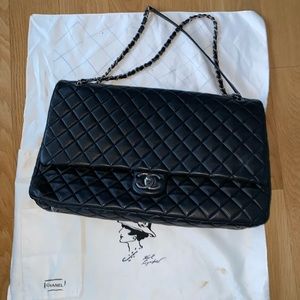 XL black shoulder bag